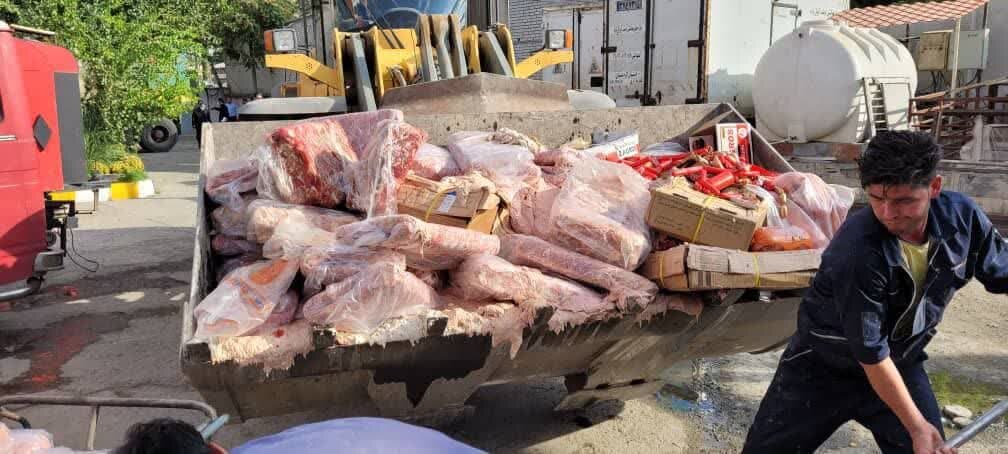 جزئیات جدیدی از کشف ۵۵ تن گوشت فاسد در کرمانشاه+تصاویر
