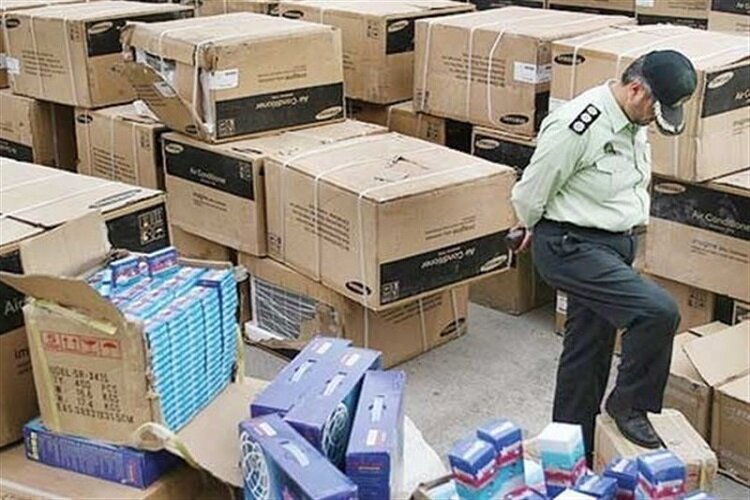 کشف انبار ۱۰۰۰ میلیاردی قاچاق در جنوب تهران
