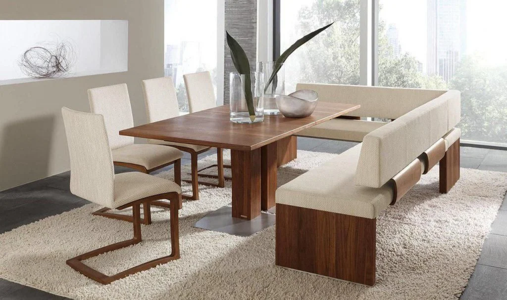 How to use the L-shaped sofa in decoration