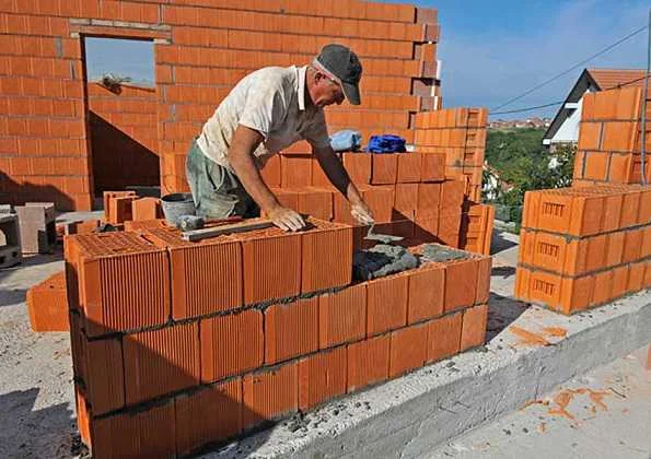 What is a brick with ten holes? 7 advantages of Lefton bricks