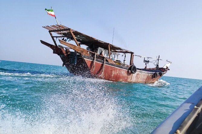 ۵ شناور متخلف در آب‌های استان بوشهر توقیف شدند - خبرگزاری مهر | اخبار ایران و جهان