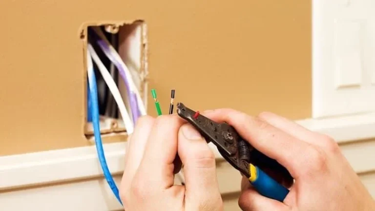 کابل کشی شبکه اینترنت چه چیزی را نشان می دهد؟