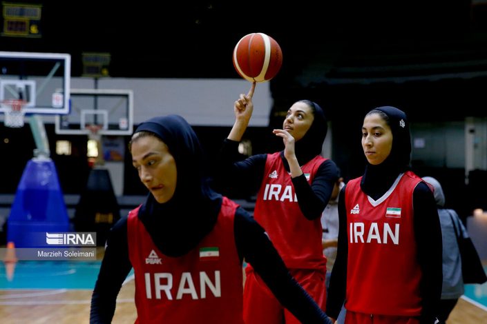 درخشش ستاره خراسانی در بسکتبال دانشجویان آسیا؛ مهلا عابدی راهی چین شد