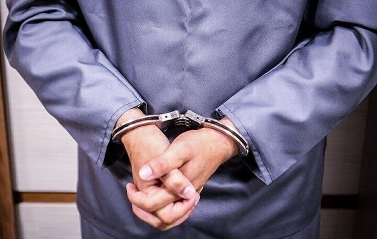 ضارب معلم زرندی بازداشت شد