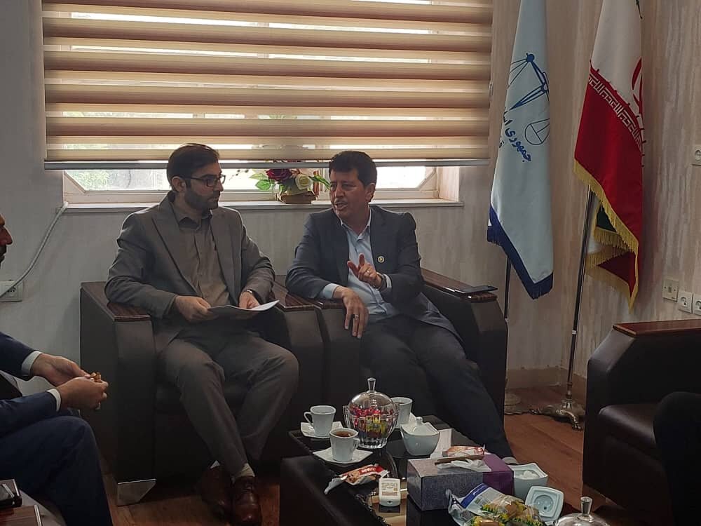 رییس مرکز بهداشت خوزستان با رئیس دادگستری شهرستان شوش دیدار کرد