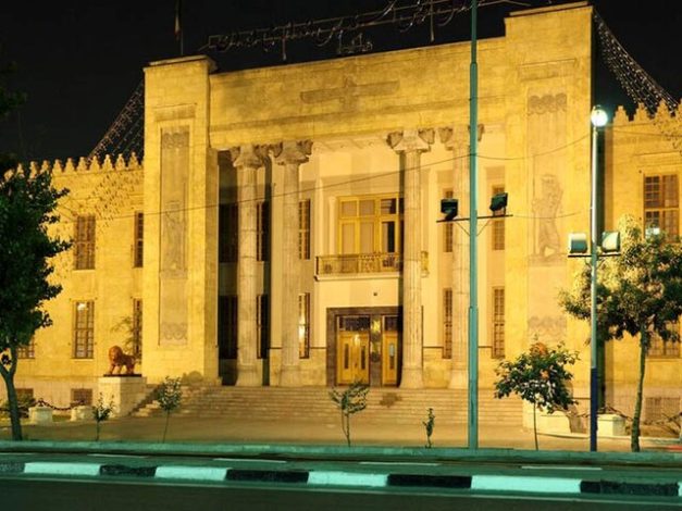 همه چیز در مورد جواهرات ملی ایران ؛ از دریای سبک و تاج کیانی گرفته تا تختخواب طاووس + عکس