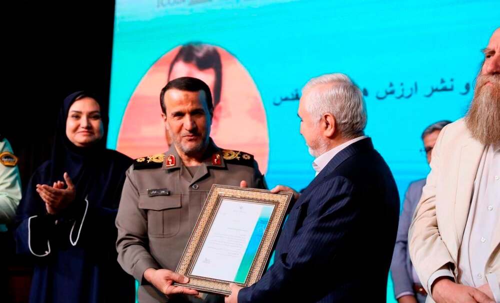 بنیاد حفظ آثار و نشر ارزشهای دفاع مقدس و مقاومت، دستگاه برتر ایجاد و راهاندازی موزههای دفاع مقدس شد